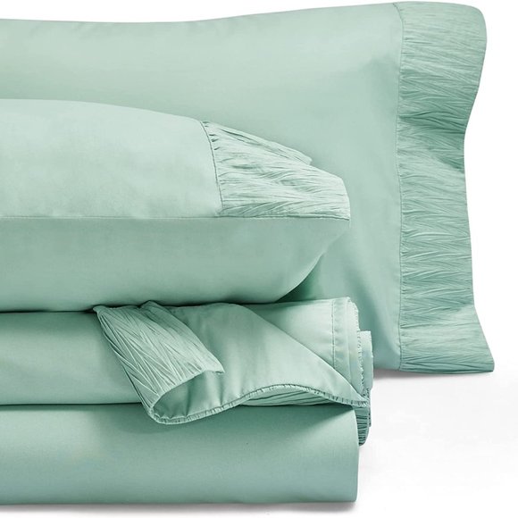 4 PCS Sheets Set  - Soft Bed Sheets , Cooling Microfiber - Picture 10 of 16